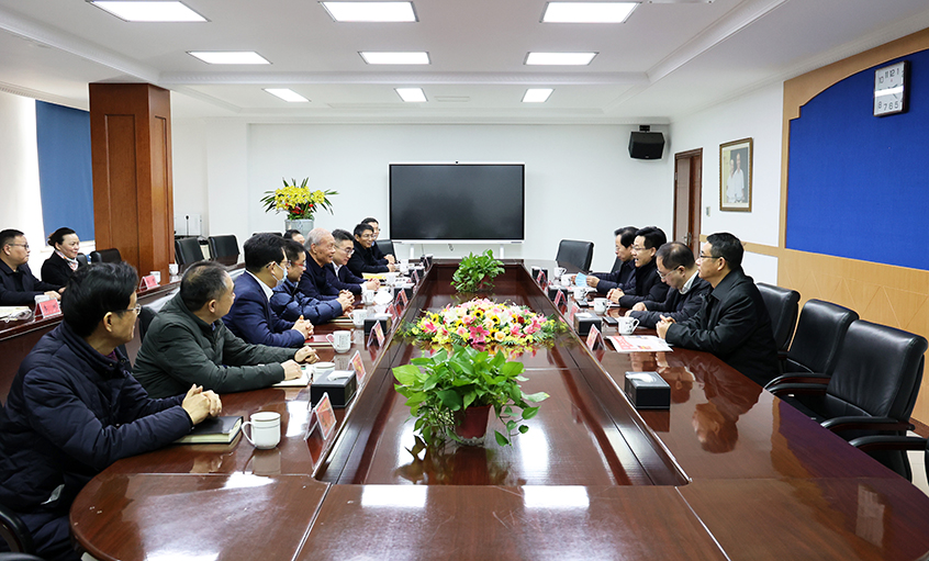 新春走访暖人心，开年眷注鼓劲头——溧阳市委书记叶明华一行新春走访尊龙凯时电缆